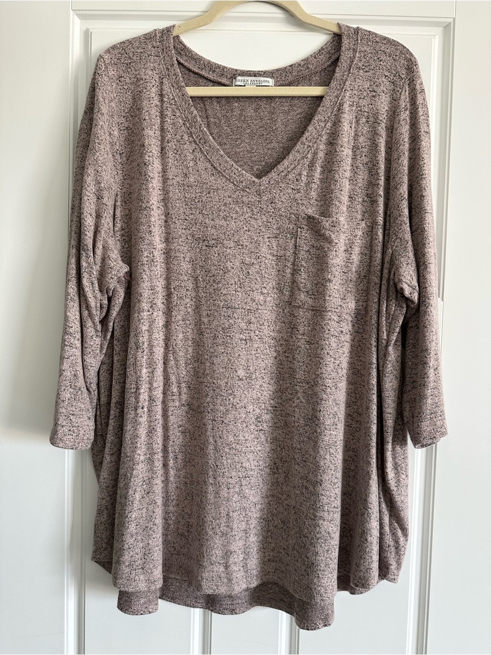 Women’s 2X Dusty Mauve Heather V-Neck Tunic with Pocket